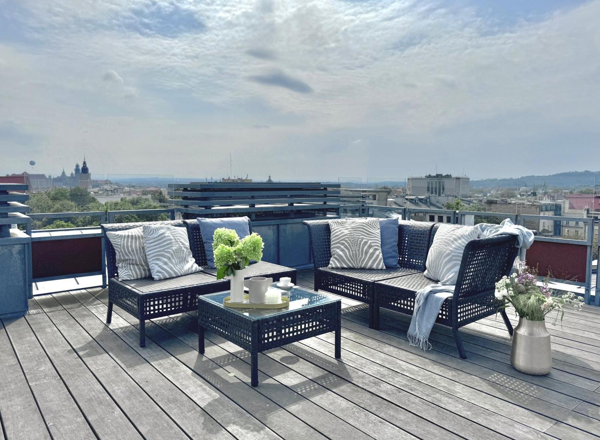 Апартаменты Penthouse Skyline - Loftaffair Краков Экстерьер фото